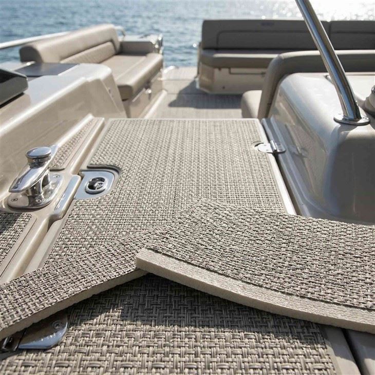 내구성이 뛰어난 해양 등급 보트 바닥재